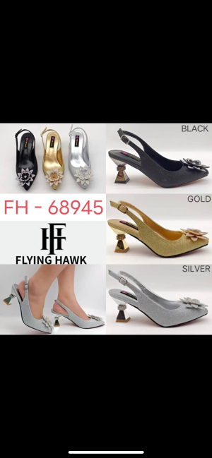 Heel shoes