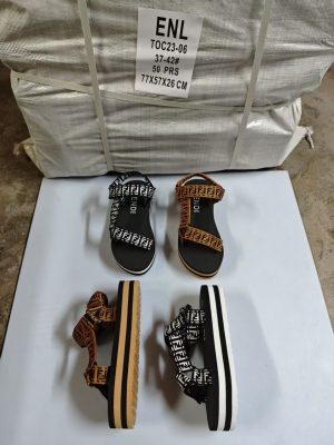 Fendi Casual Sandals