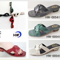 HW ORIGINAL SLIPPERS