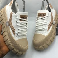 STYLE FASHION SNEAKERS