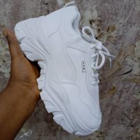 WHITE KICK SNEAKERS