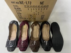 LOOKING SMART BANANA FLAT SHOE